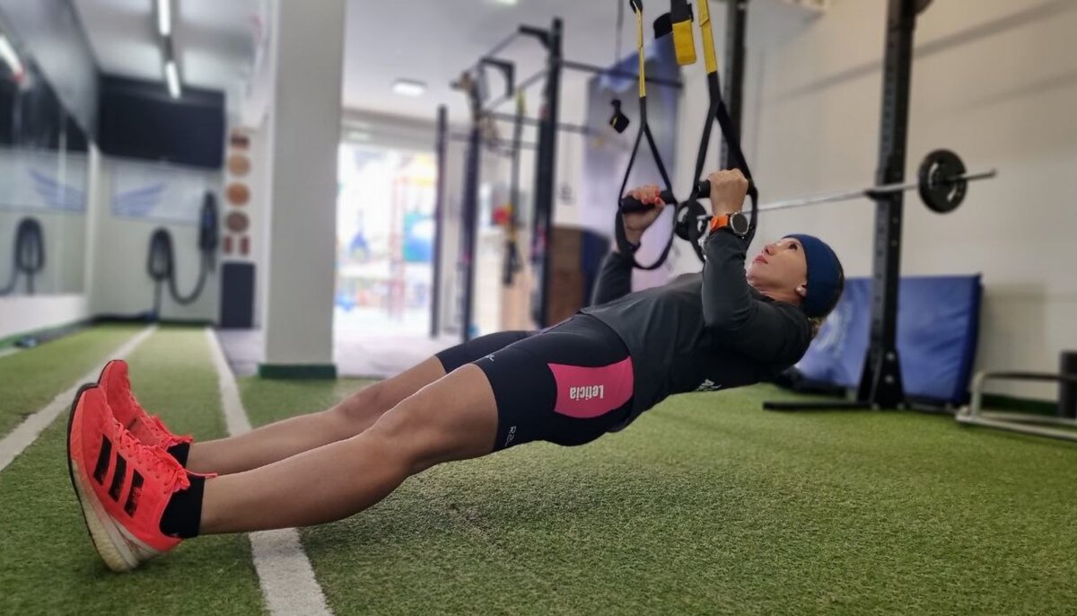 Treino funcional com TRX